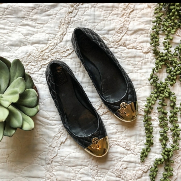 Tory Burch Quilted Kaitlin Flats - Picture 1 of 5